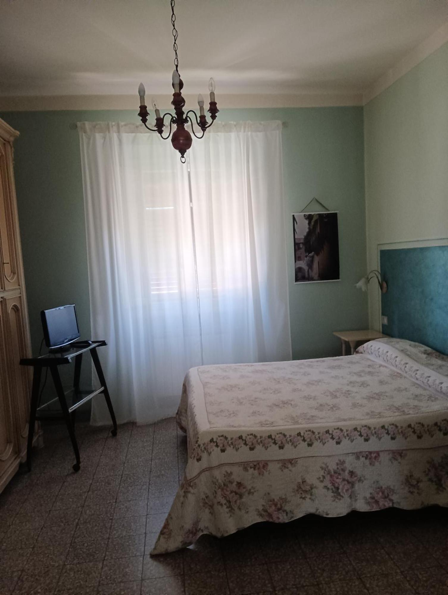 Angelini Dal 1911 Hotel Лука Екстериор снимка