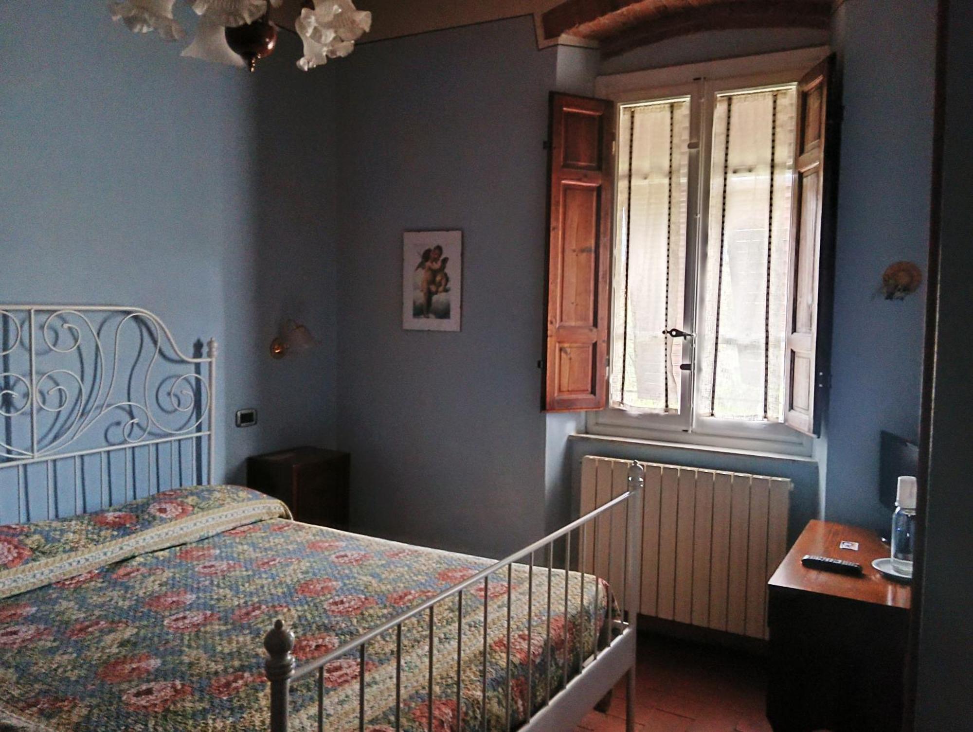 Angelini Dal 1911 Hotel Лука Екстериор снимка